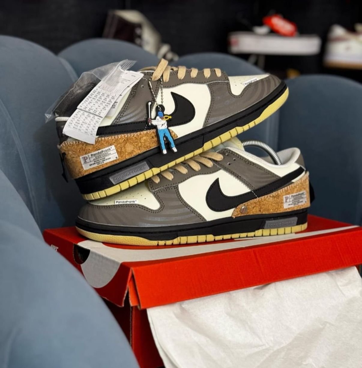 Nike SB Dunk Low Pro OG QS “Panda Pigeon” image 4